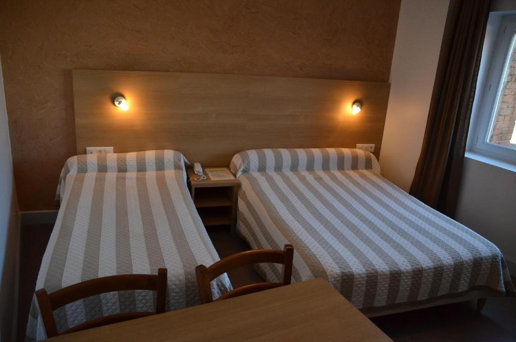 Hotel De France Le Bessat Room photo